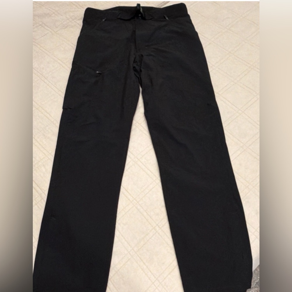 Men's Patagonia Causey Pike Black Straight-Leg Pants